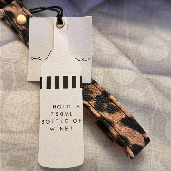 Oak Lane Leopard-Print Wine Clutch - Picture 4 of 4